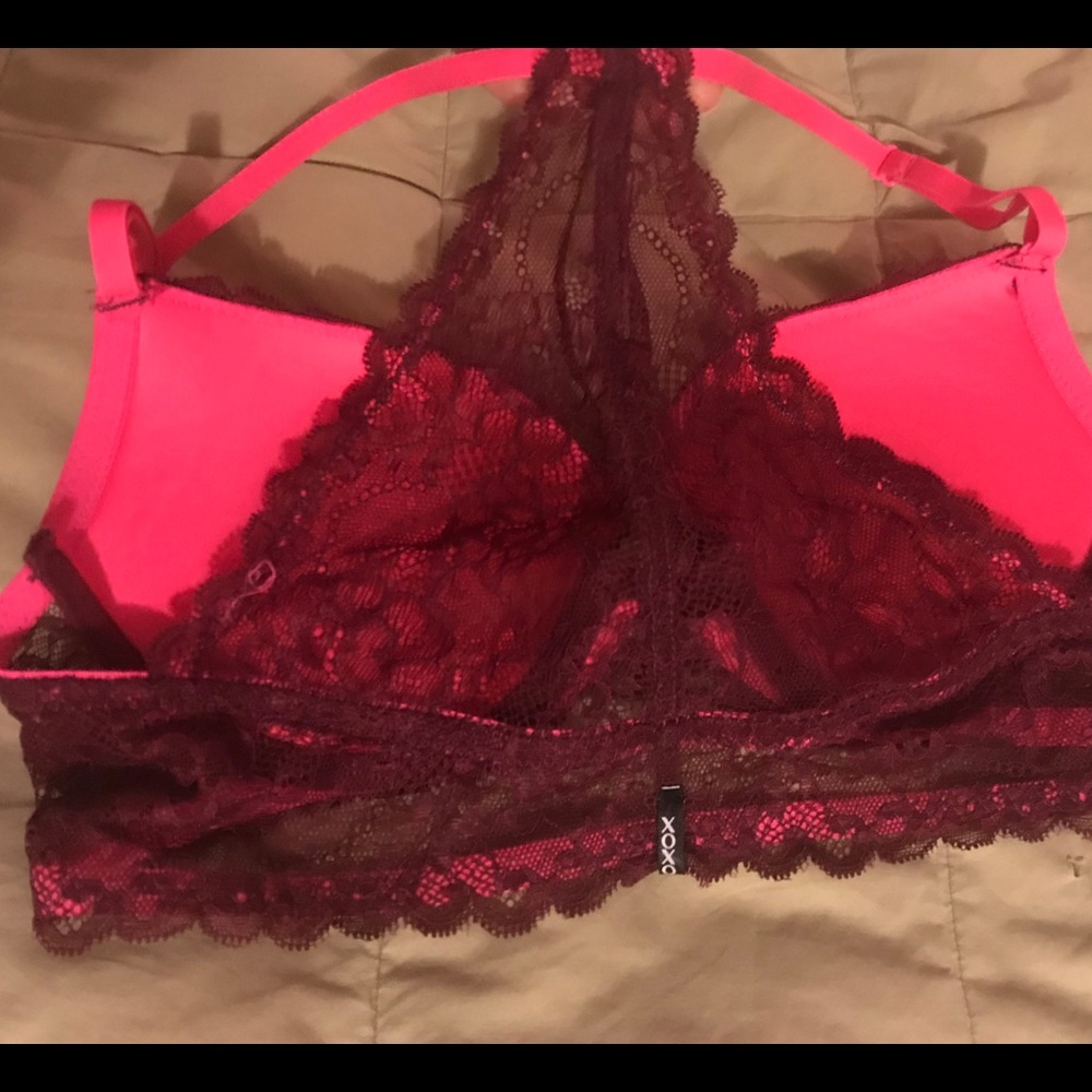 Pink bra - Picture 3 of 4